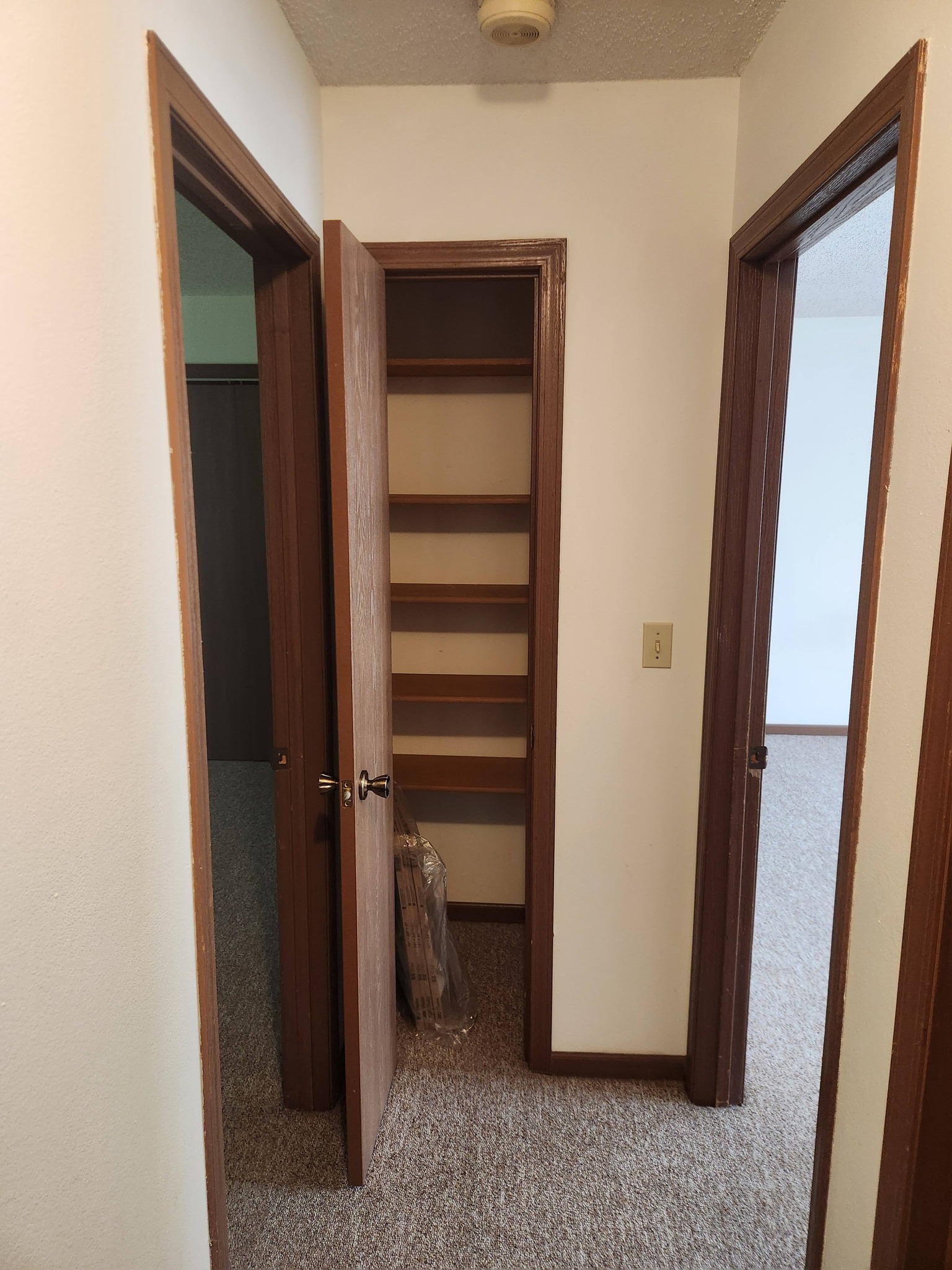 827 Foxrun Clinton Mo 2.jpg